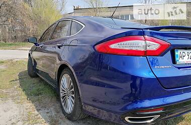 Седан Ford Fusion 2014 в 