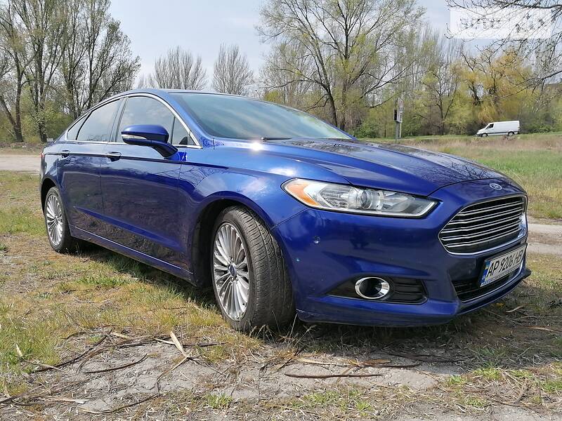 Седан Ford Fusion 2014 в 