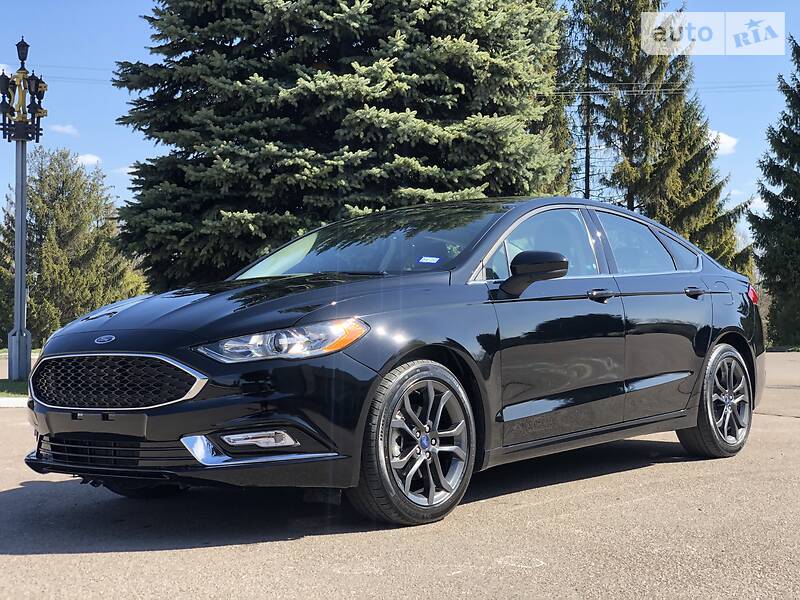 Седан Ford Fusion 2018 в Рівному
