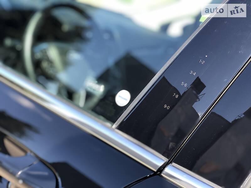 Седан Ford Fusion 2018 в Рівному