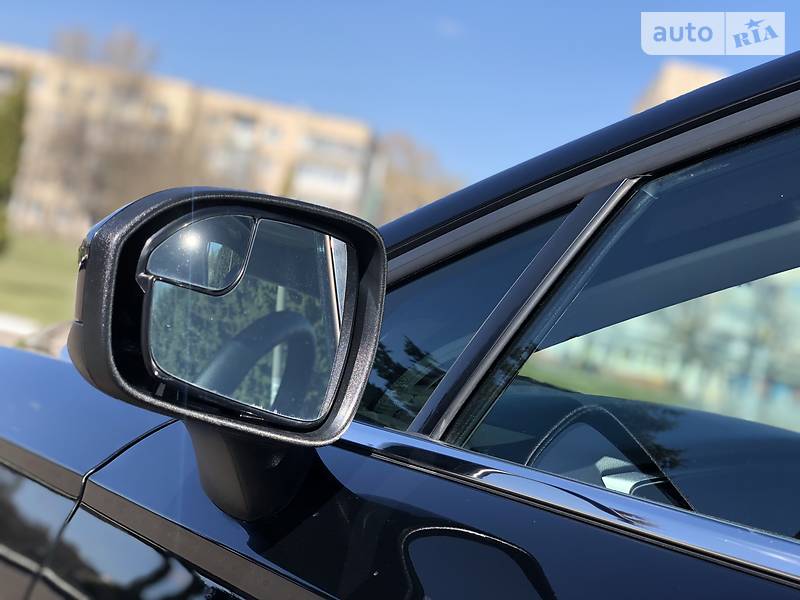 Седан Ford Fusion 2018 в Рівному