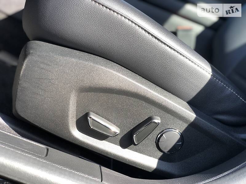 Седан Ford Fusion 2018 в Рівному