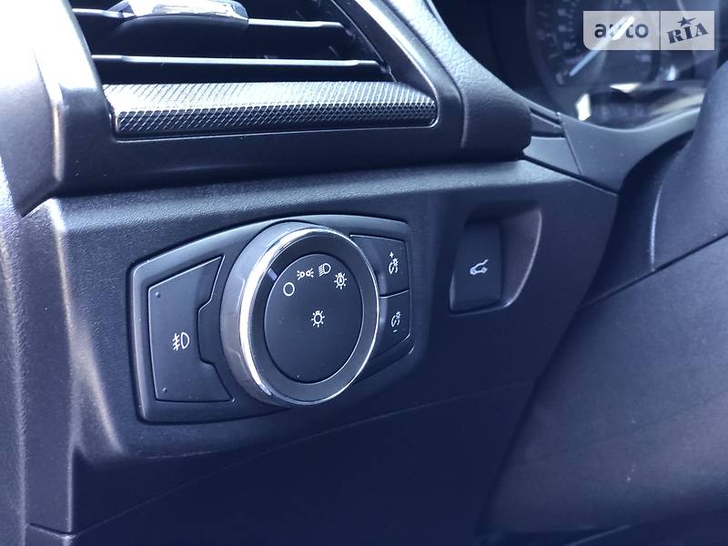 Седан Ford Fusion 2018 в Рівному