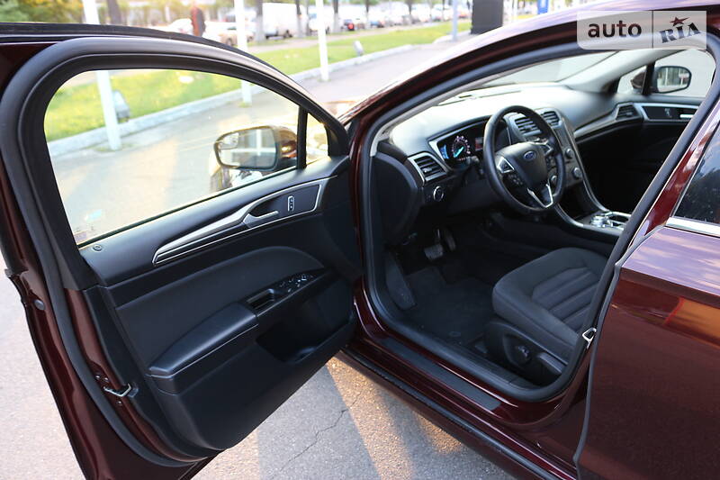 Седан Ford Fusion 2016 в Києві фото 11 Седан Ford Fusion 2016 в Києві