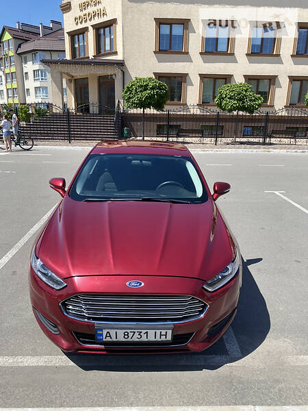 Седан Ford Fusion 2016 в Києві