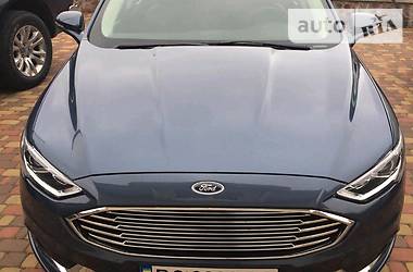 Седан Ford Fusion 2018 в 