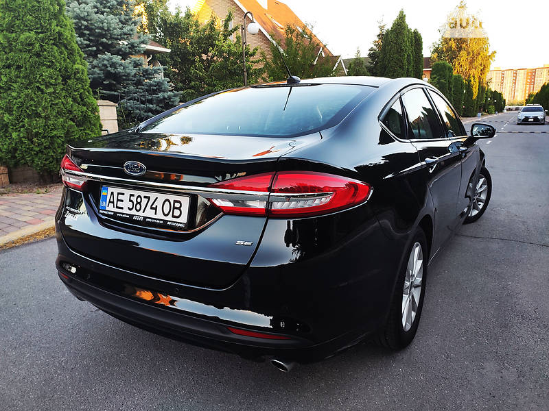 Седан Ford Fusion 2016 в Дніпрі