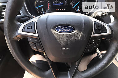 Седан Ford Fusion 2014 в Днепре