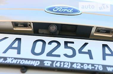 Седан Ford Fusion 2014 в Києві