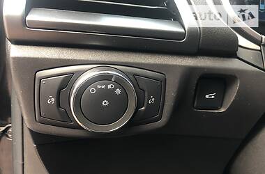 Седан Ford Fusion 2015 в 