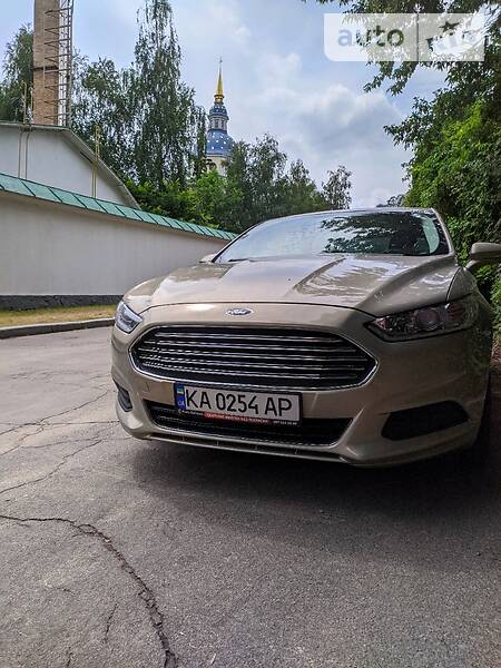 Седан Ford Fusion 2014 в Києві