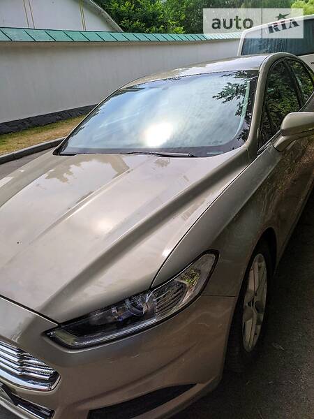 Седан Ford Fusion 2014 в Києві