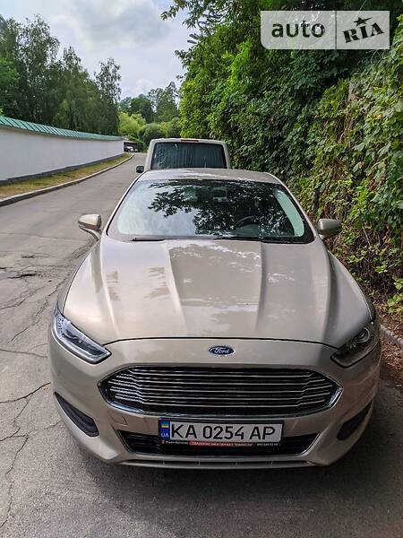 Седан Ford Fusion 2014 в Києві
