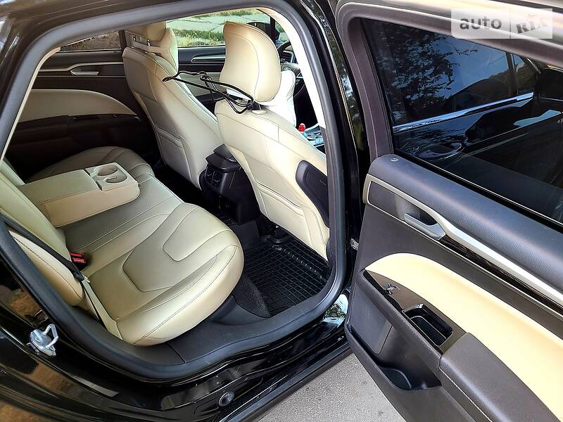 Седан Ford Fusion 2016 в Киеве