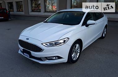 Седан Ford Fusion 2018 в 