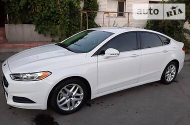 Седан Ford Fusion 2014 в Павлограде