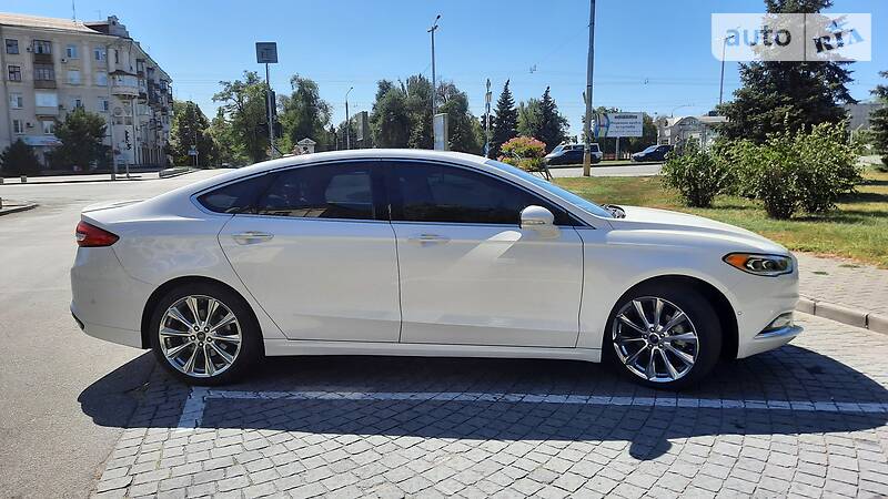 Седан Ford Fusion 2016 в Запоріжжі