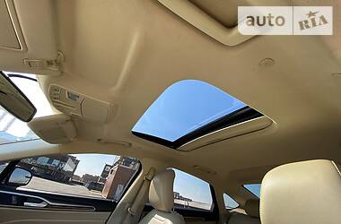 Седан Ford Fusion 2013 в 