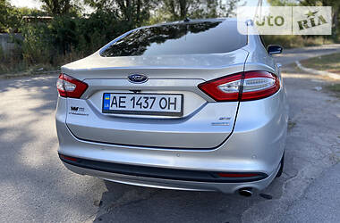 Седан Ford Fusion 2015 в Днепре