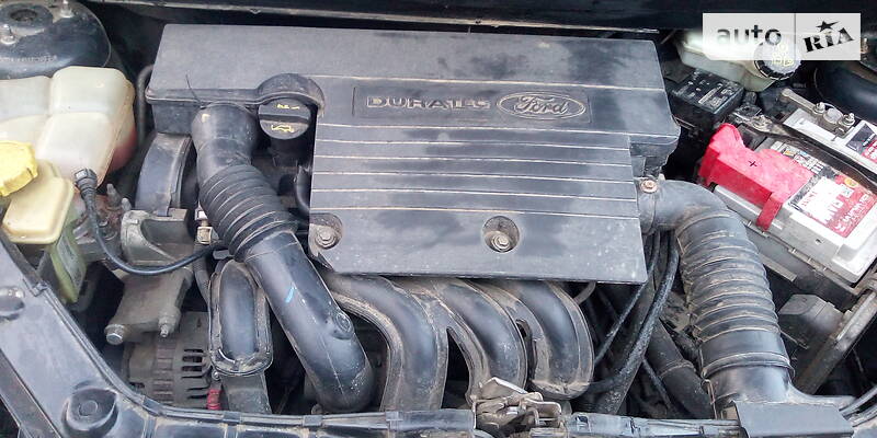 Хэтчбек Ford Fusion 2008 в Воловце