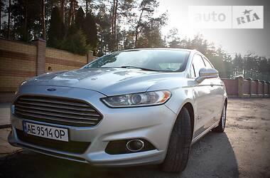 Седан Ford Fusion 2014 в Днепре