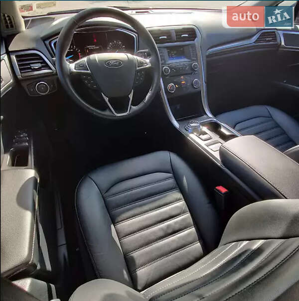 Седан Ford Fusion 2017 в Киеве