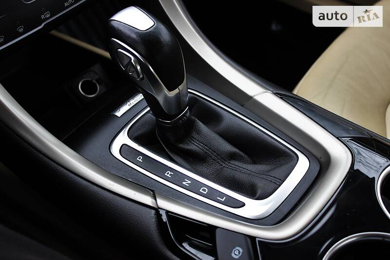 Седан Ford Fusion 2012 в Одесі