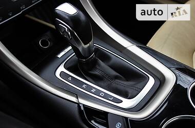 Седан Ford Fusion 2012 в 