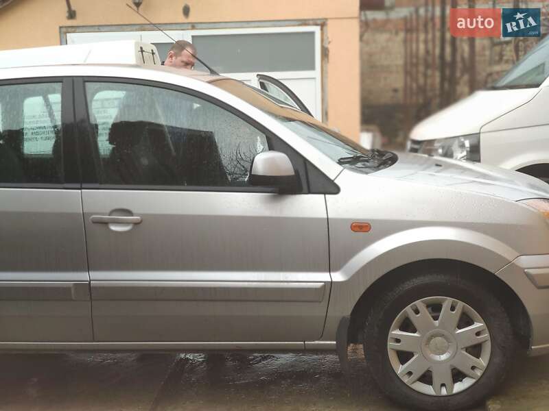 Хетчбек Ford Fusion 2012 в Мукачевому
