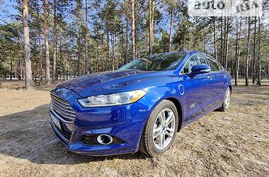 Седан Ford Fusion 2015 в Киеве