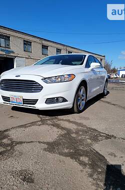 Седан Ford Fusion 2016 в Киеве