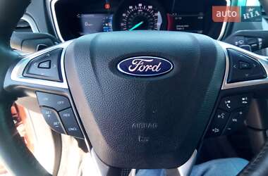 Седан Ford Fusion 2015 в Ивано-Франковске