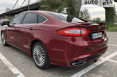 Седан Ford Fusion 2014 в 