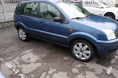 Хэтчбек Ford Fusion 2005 в 