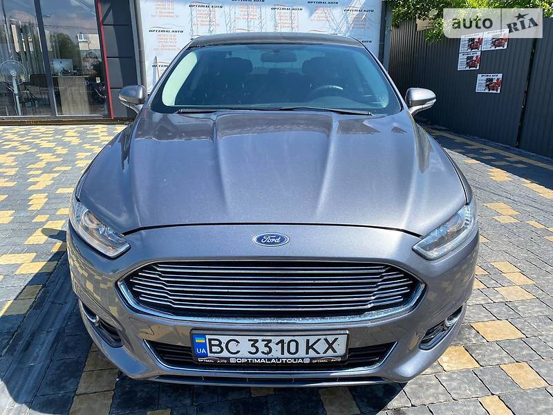 Седан Ford Fusion 2014 в 