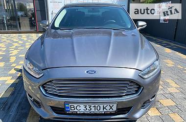 Седан Ford Fusion 2014 в 