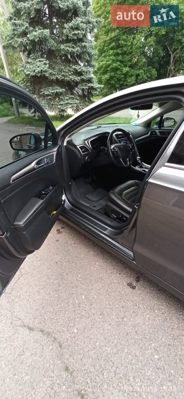 2013 Ford Fusion - мініатюра 19