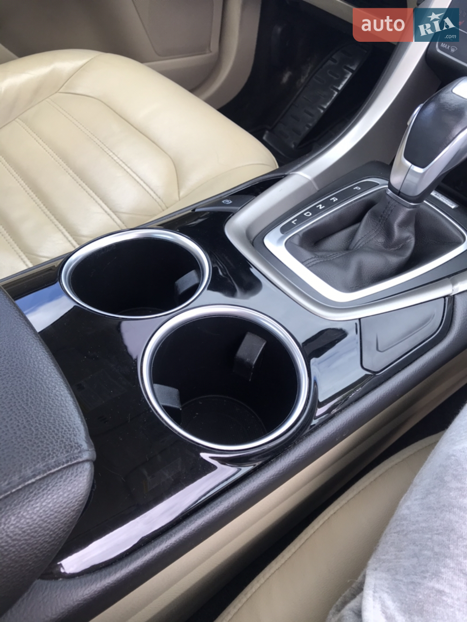2013 Ford Fusion - мініатюра 13