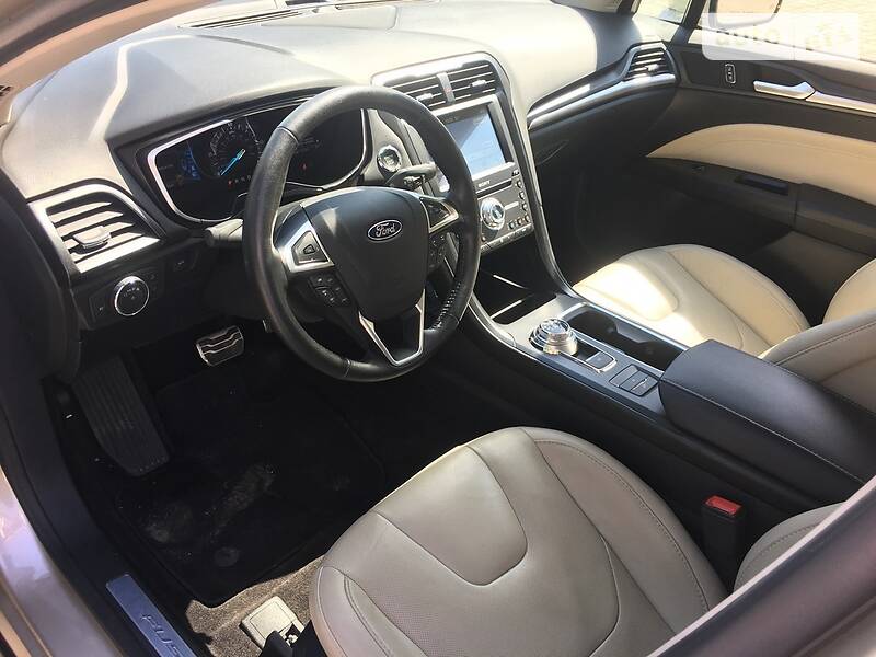 Седан Ford Fusion 2016 в Днепре