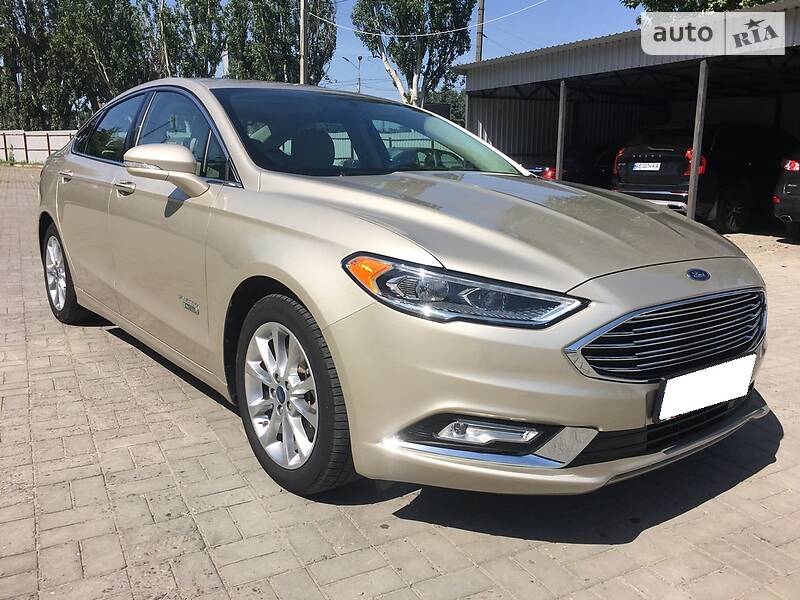 Седан Ford Fusion 2016 в Днепре