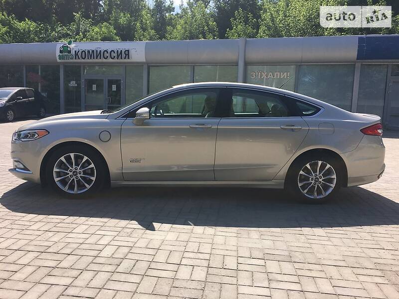 Седан Ford Fusion 2016 в Днепре