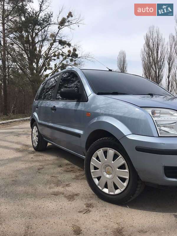 Хетчбек Ford Fusion 2005 в Вінниці