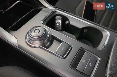 Седан Ford Fusion 2019 в Киеве