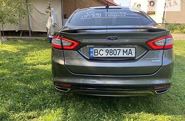 Седан Ford Fusion 2014 в 