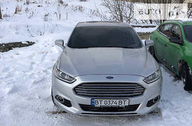 Седан Ford Fusion 2016 в 