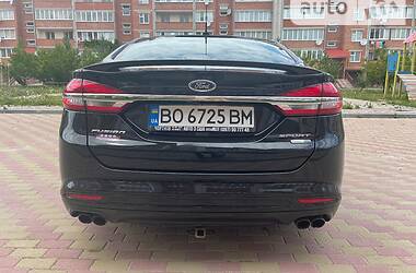 Седан Ford Fusion 2017 в 