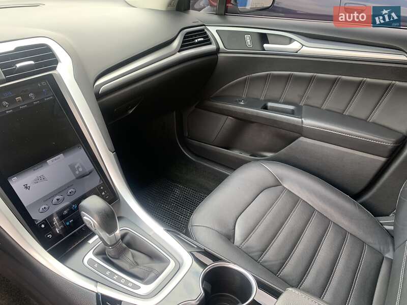 Седан Ford Fusion 2016 в Киеве