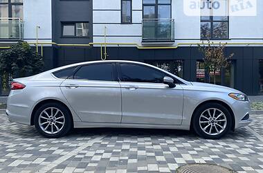 Седан Ford Fusion 2016 в 