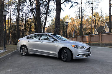 Седан Ford Fusion 2017 в 