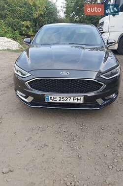 Седан Ford Fusion 2017 в 
